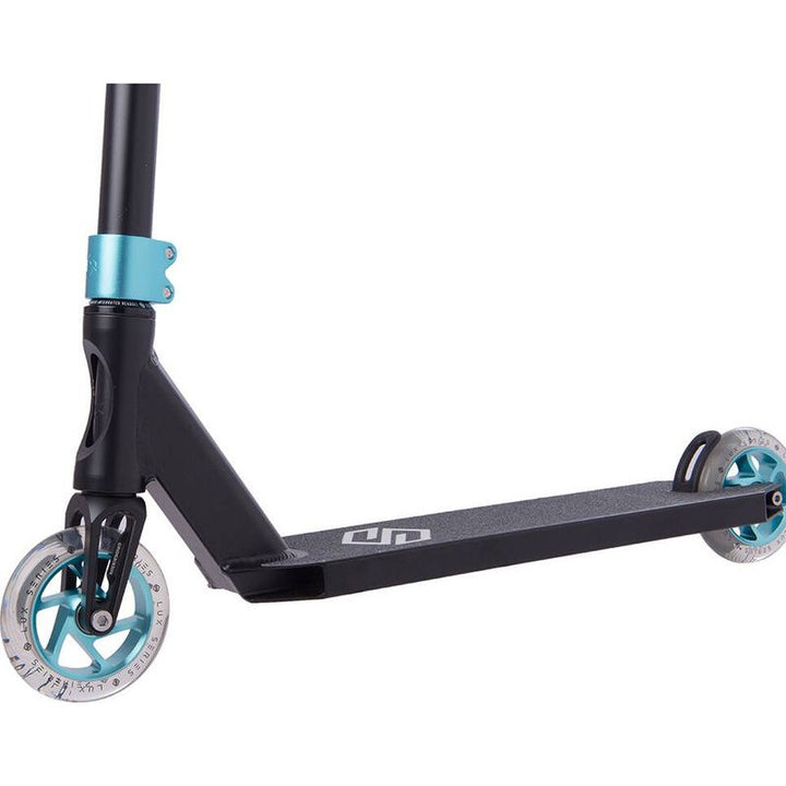 Striker Complete Scooter Lux Youth Teal Limited Edition