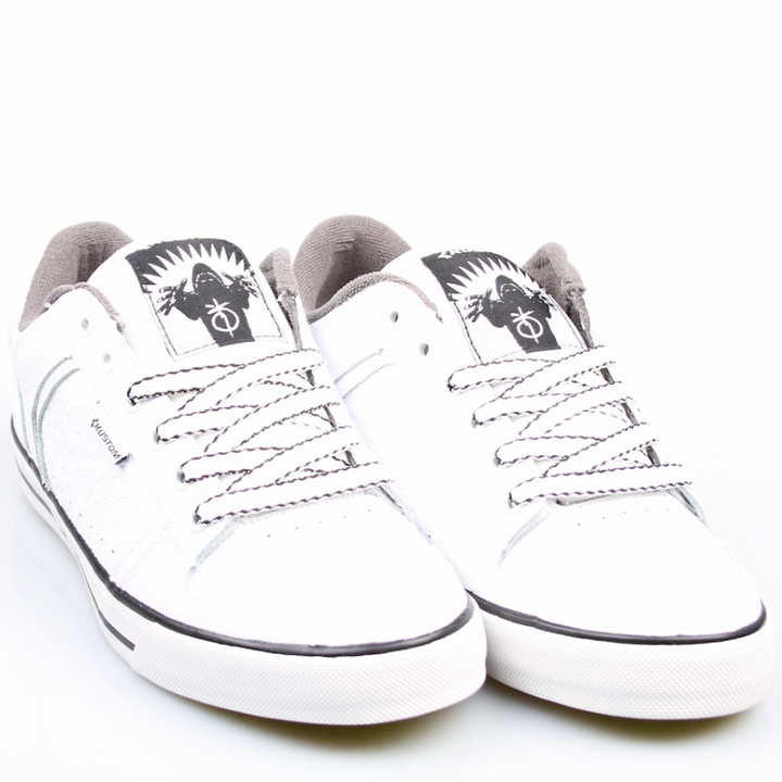 Kustom Schuhe Kerrupted white