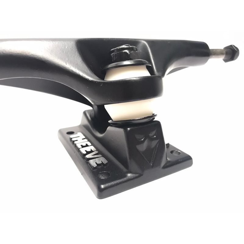 Theeve Trucks CSX V3 black 5.0''