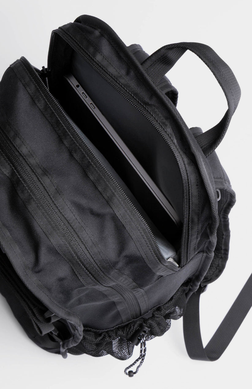 Inpeddo Skateboard Rucksack schwarz