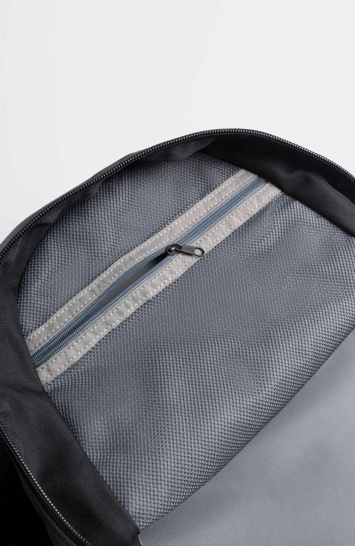 Inpeddo Skateboard Rucksack schwarz