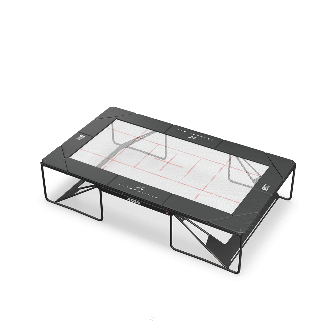 Acon X Wettkampf-Trampolinmatte für Indoor-Training montiert auf dem Trampolin