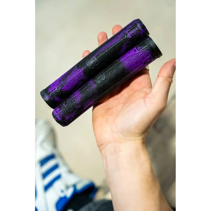 Core Scooter Handlebar Grips Skinny Boy fuchsia – Griffe, Ansicht 5