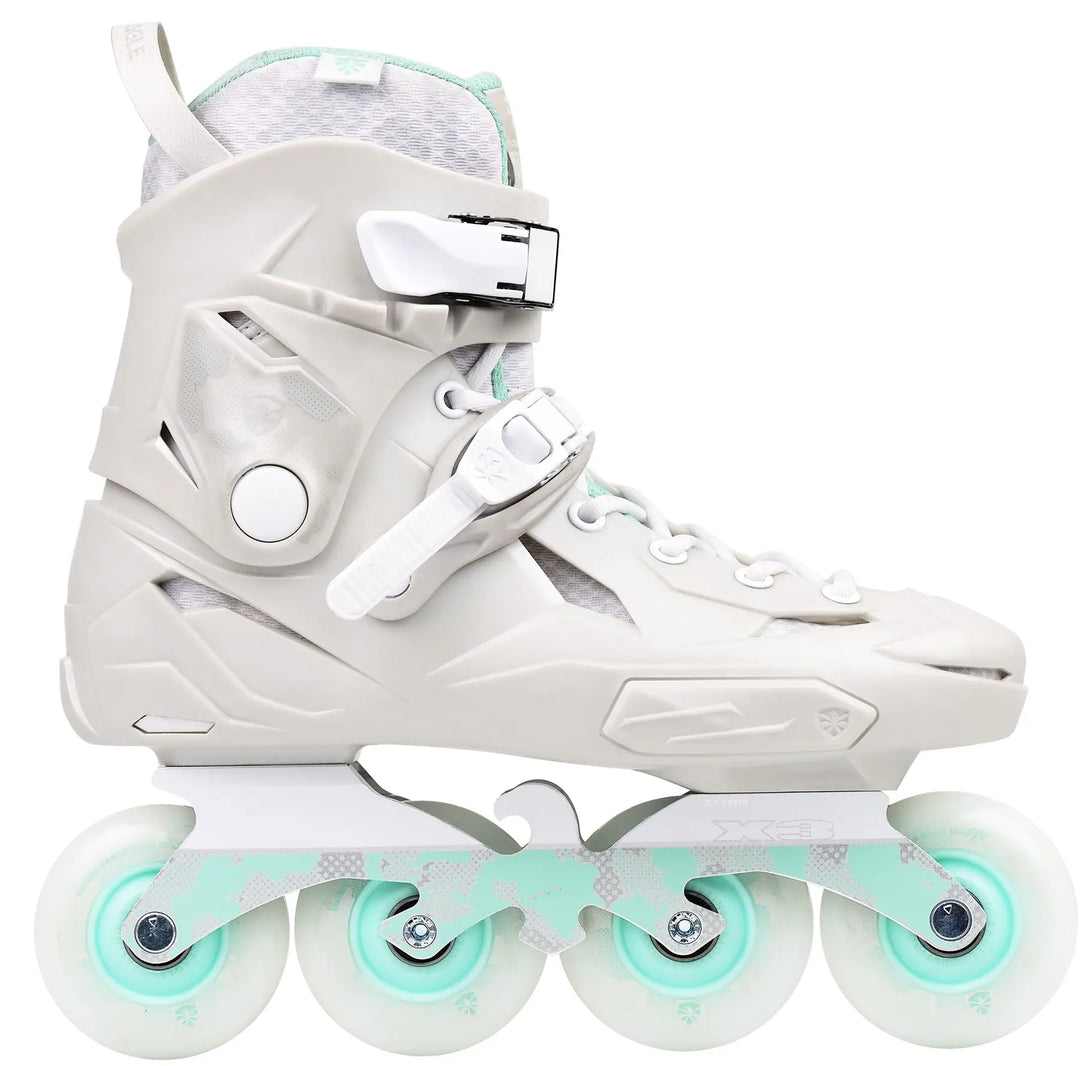 FlyingEagle Freeskates Shrike weiß
