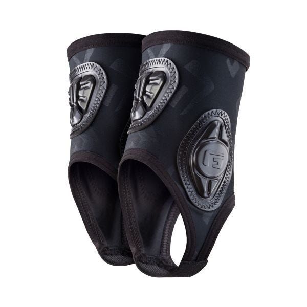 G-Form Pro Ankle Guard Black – Helme & Protektoren Scooter, Ansicht 1