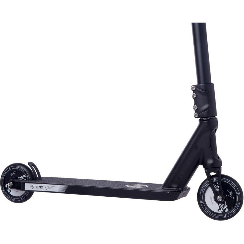 Striker Complete Scooter BenJ No Limit black