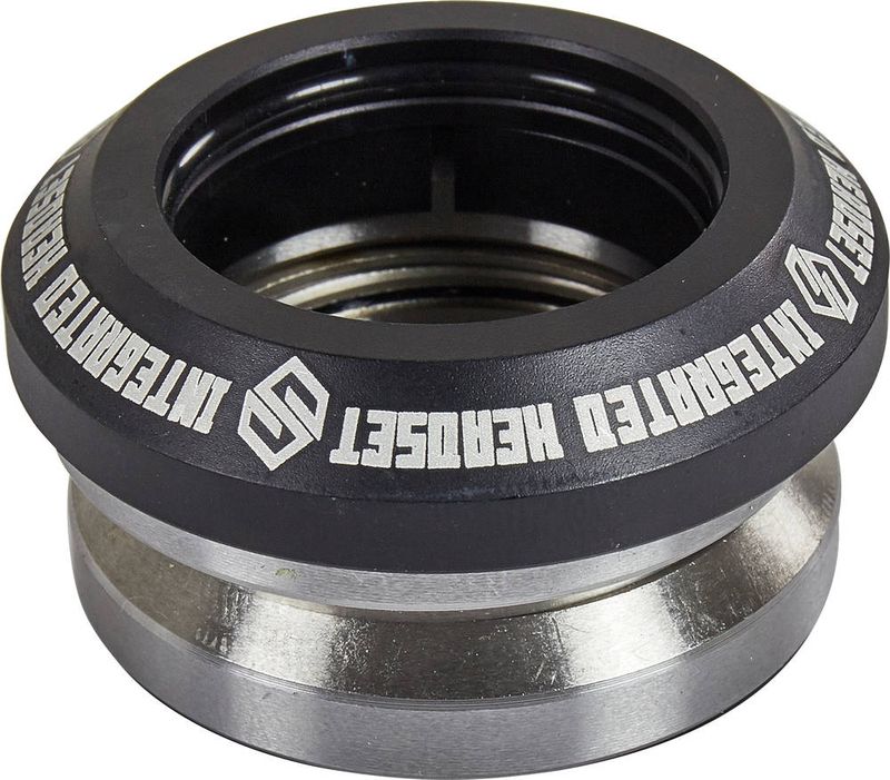 Striker Integrated Headset black