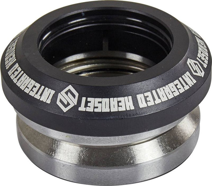 Striker Integrated Headset black