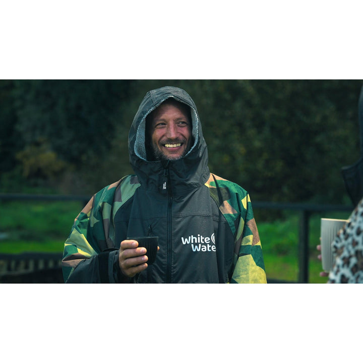 White Water Adults Hard Shell Robe - Camo – Jacken, Ansicht 3